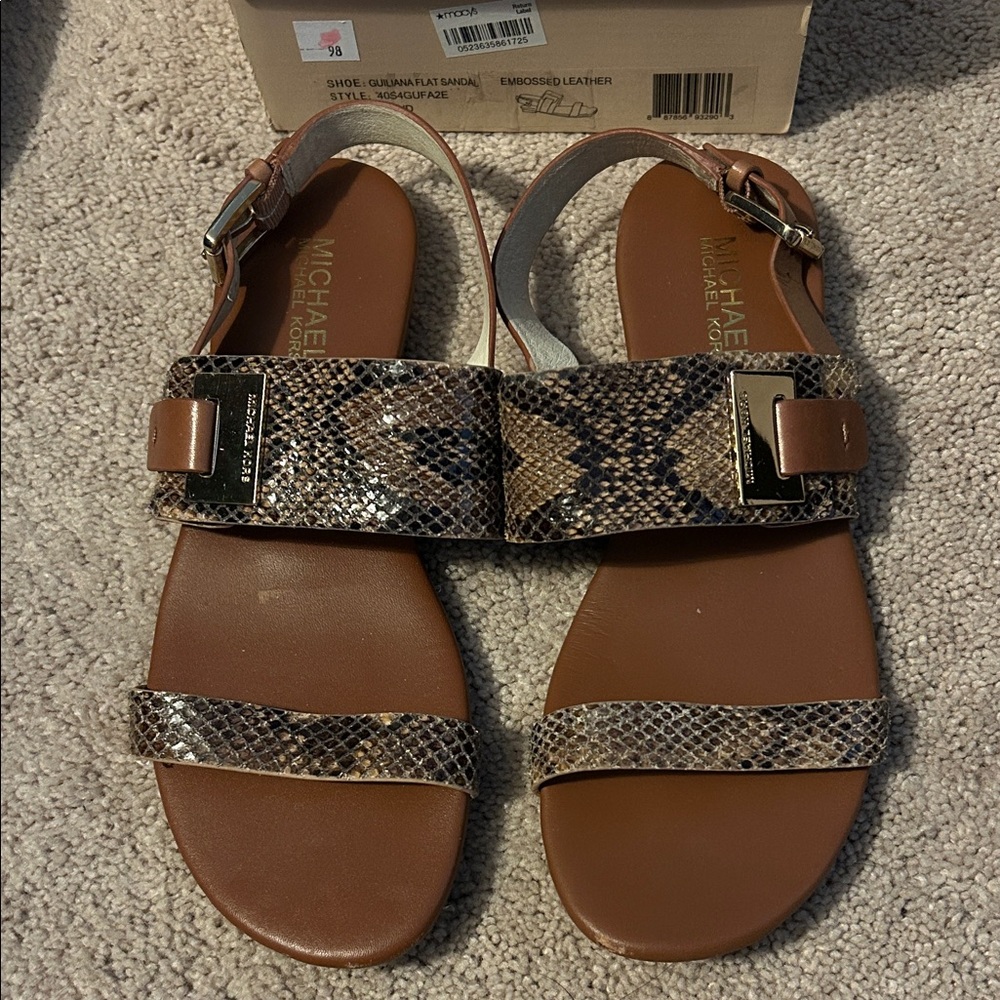 Michael Kors Guilianna Flat Sandal